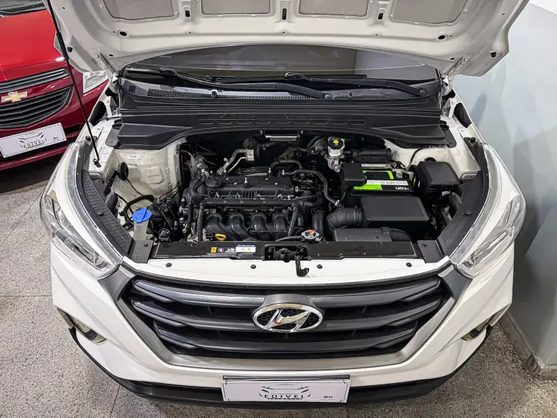 HYUNDAI Creta Action 1.6 — foto 10